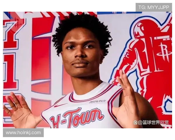 伊森三分球命中率高达579领跑联盟九位球员出手超30次命中率超五成